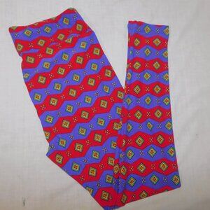 LuLaroe Red Purple Green Striped print Womens Leggings TC size 12 – 18